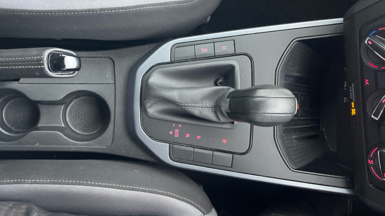 SEAT Arona 1.0 TSI 115 SE Technology [EZ] 5dr DSG Petrol Hatchback